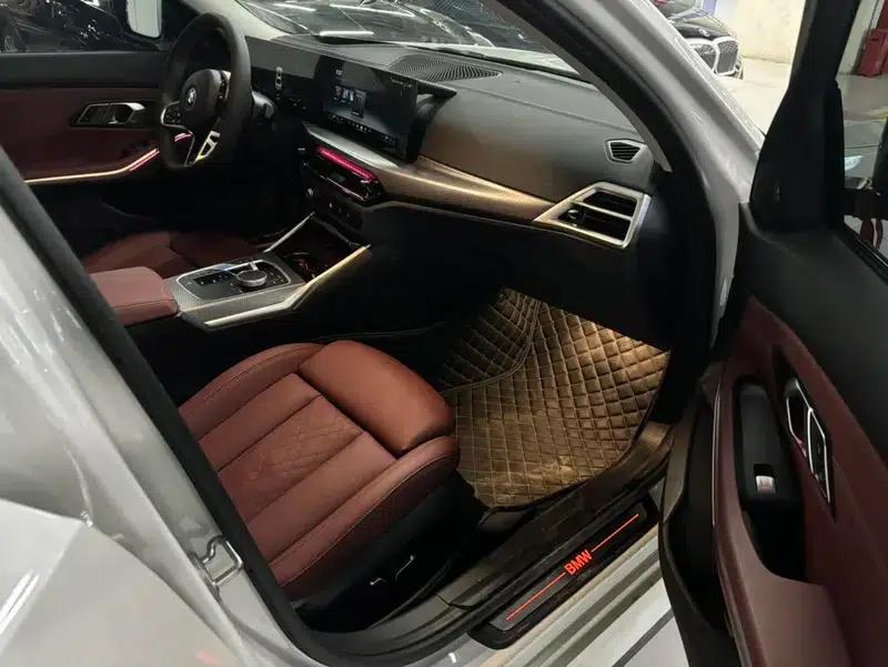 BMW i3 2025 eDrive40L Shadow Edition — миниатюра 10