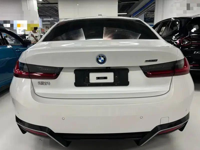 BMW i3 2025 eDrive35L — миниатюра 4