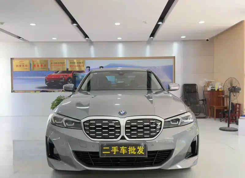 BMW i3 2022 eDrive35L — миниатюра 2