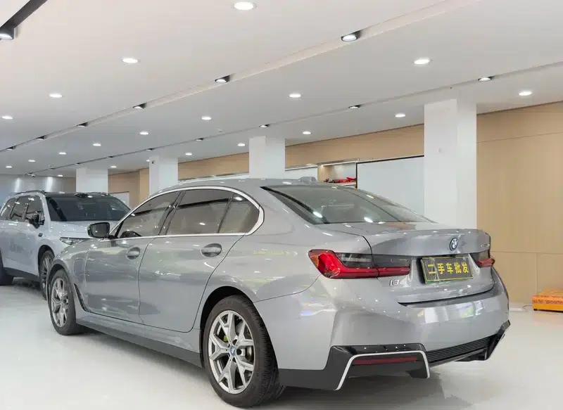 BMW i3 2022 eDrive35L — миниатюра 4