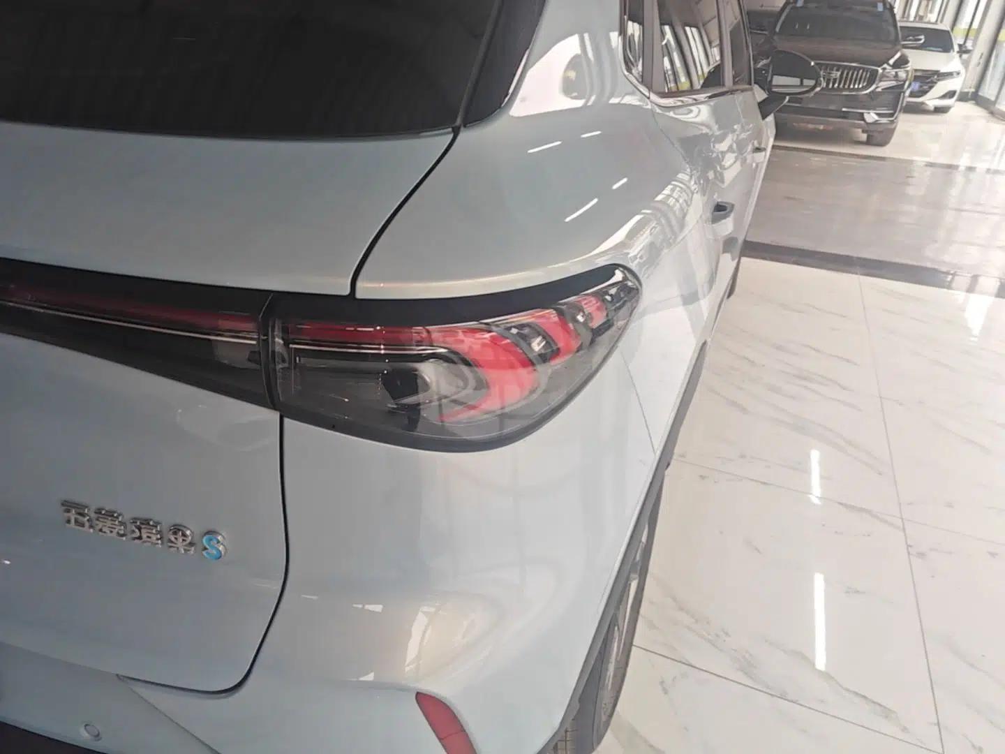 Wuling Bingo S 2025 Model 430km Flagship Edition — миниатюра 9