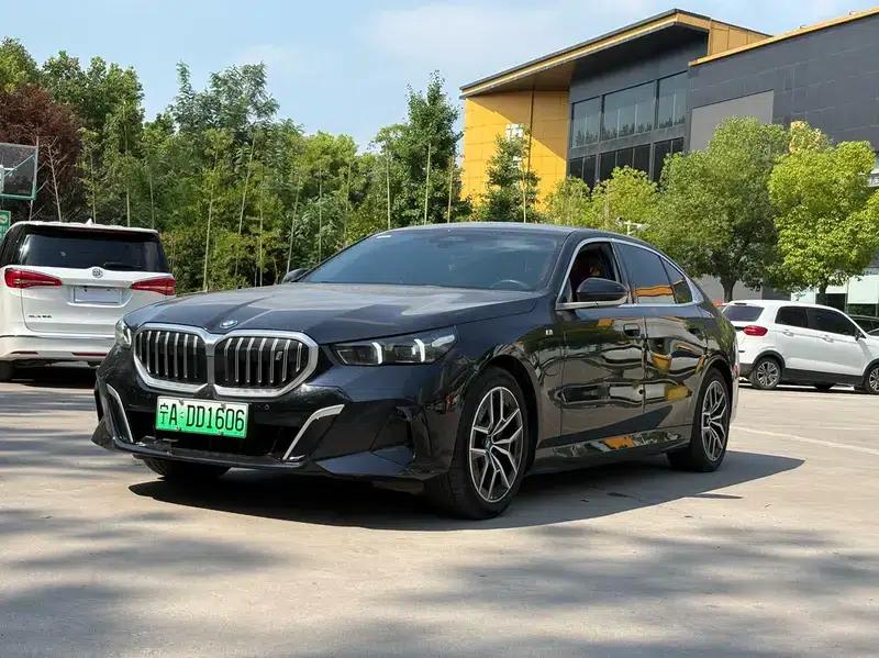 BMW i5 2024 eDrive35L Luxury Package — миниатюра 1