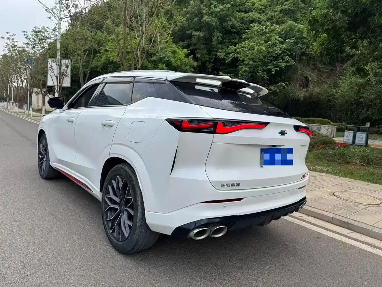 Changan Oushang Z6 2022 Blue Whale 1.5T DCT Smart Navigation Edition — миниатюра 11