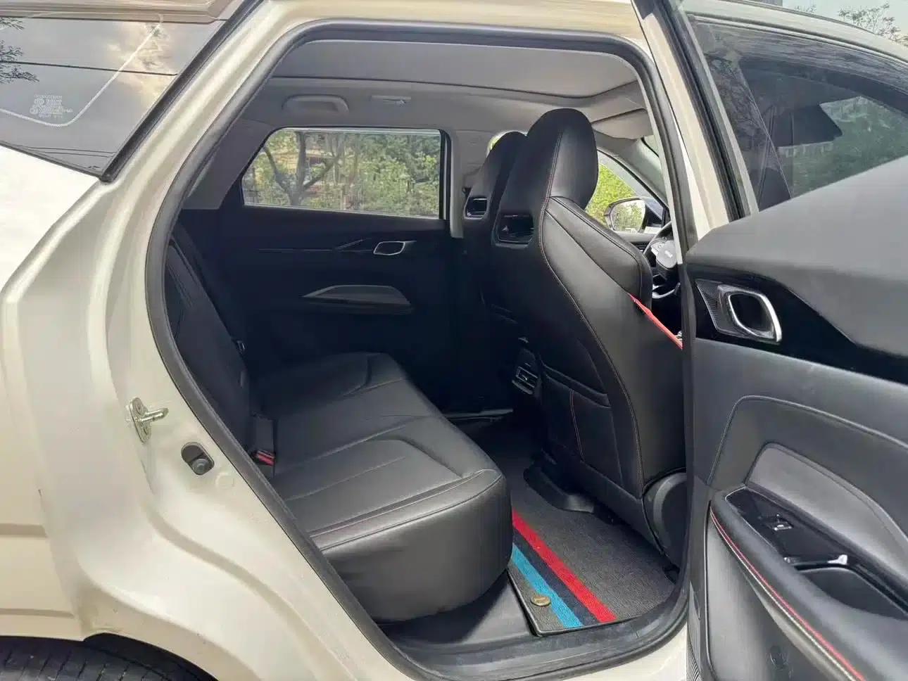Changan Oushang Z6 2022 Blue Whale 1.5T DCT Smart Navigation Edition — миниатюра 4