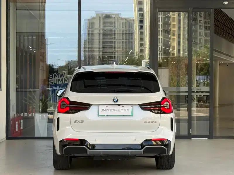 BMW iX3 2022 Leading Edition — миниатюра 6