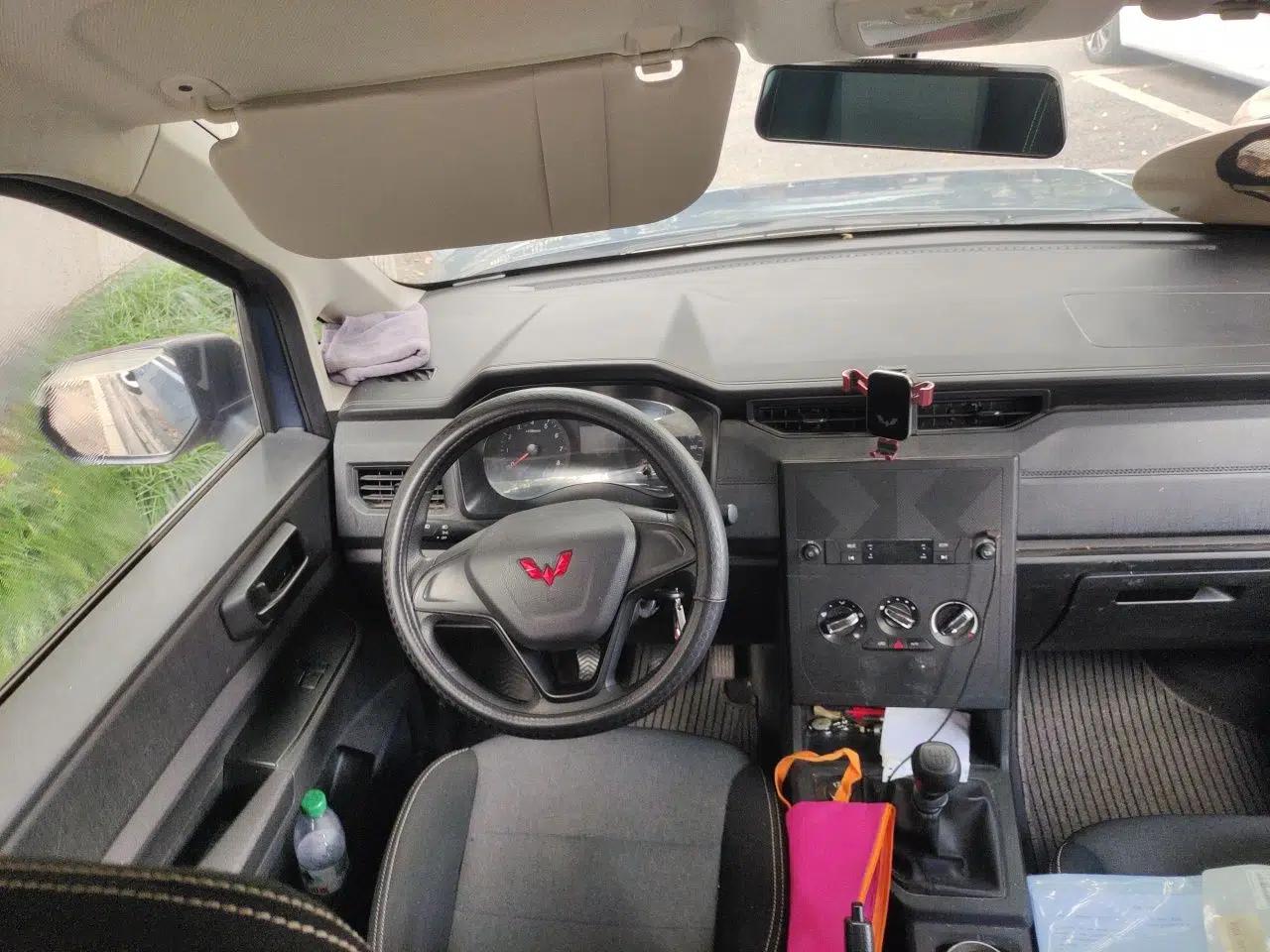 Wuling Hongguang PLUS 2020 1.5L Manual Standard Edition 5 Seats — миниатюра 10