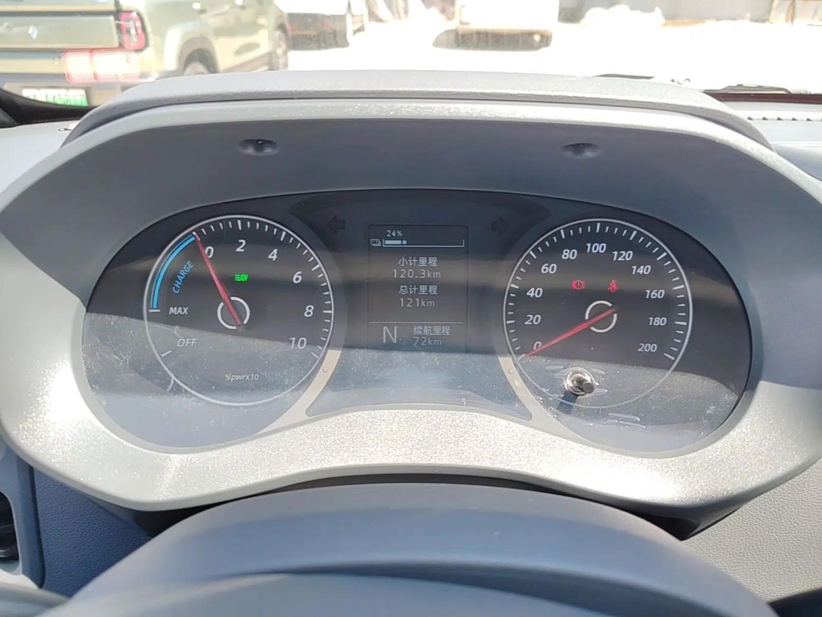 Wuling Yangguang 2024 300KM Comfort Version Passenger Van 75kW — миниатюра 14