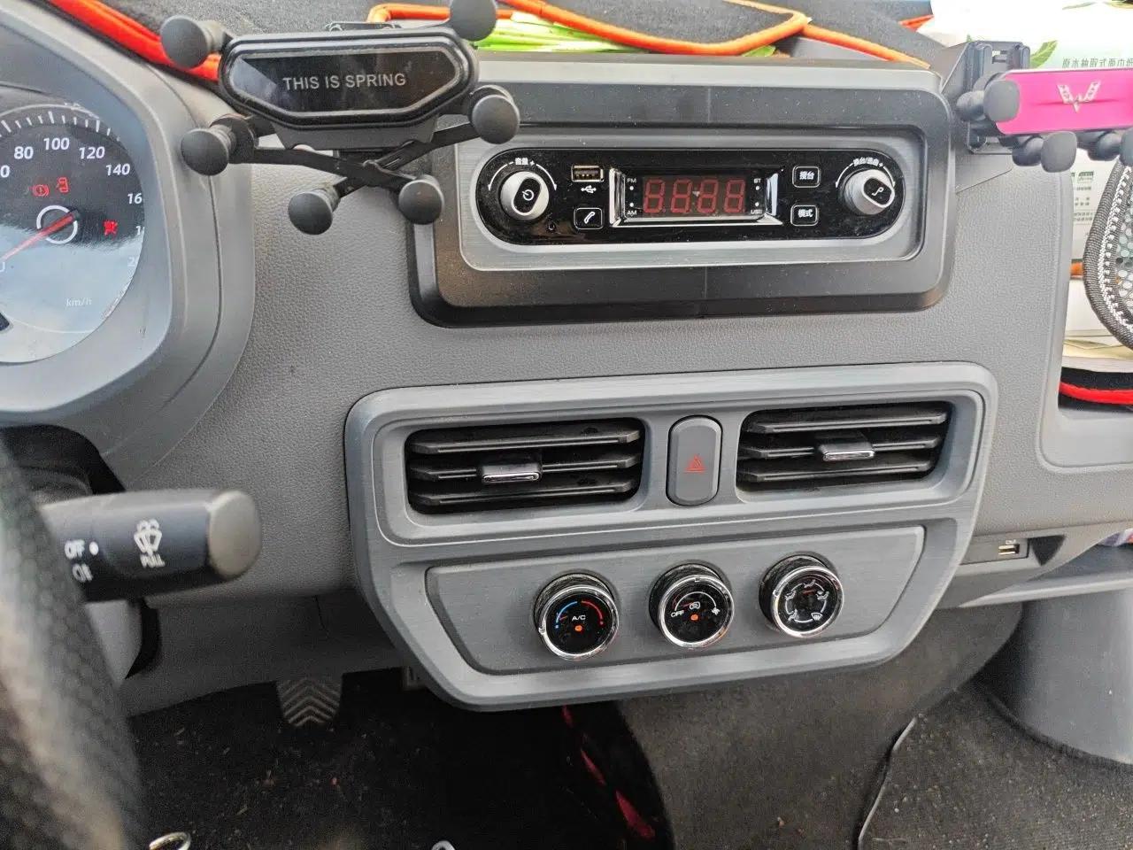 Wuling Yangguang 2024 300km Comfort-Grade Passenger Van 60kW — миниатюра 13