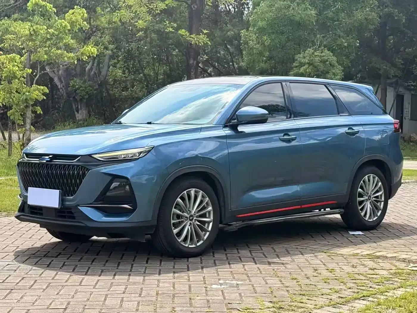 Changan Oushang X7 PLUS 2022 1.5T Blue Whale Edition Automatic Premium Model — миниатюра 1