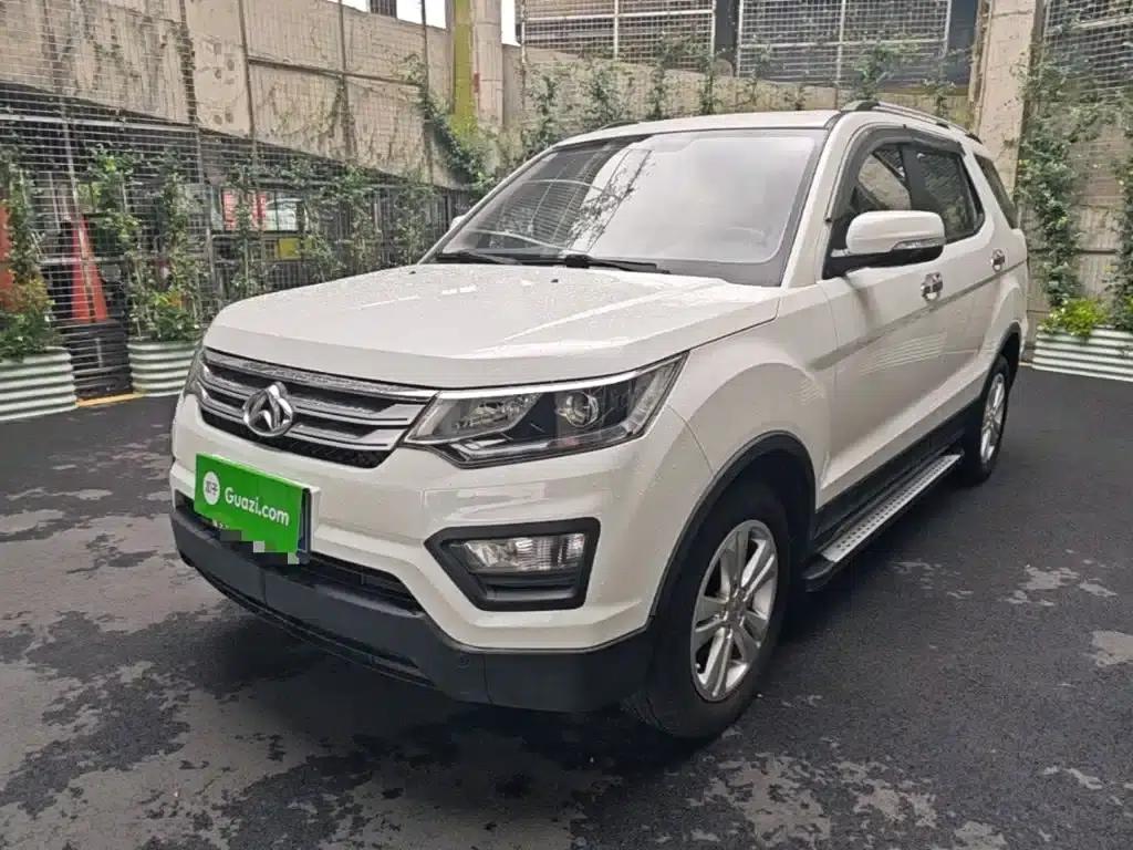 Changan Oushang CX70 2016 1.6L Manual Deluxe Edition — миниатюра 2
