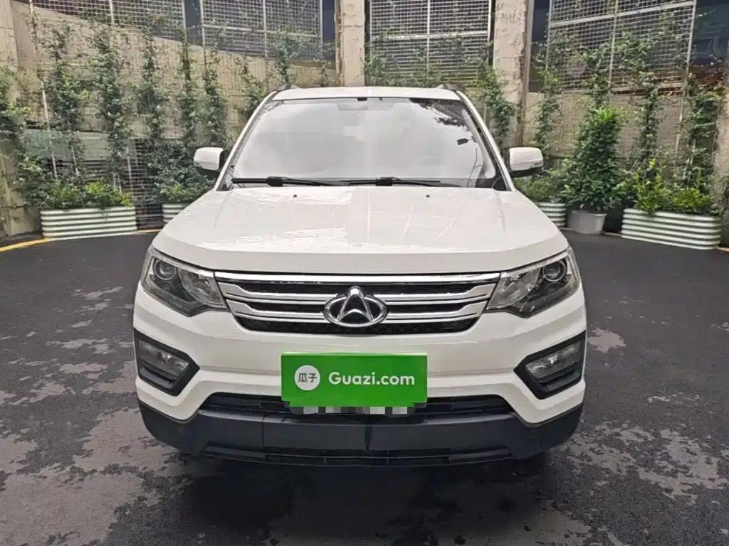 Changan Oushang CX70 2016 1.6L Manual Deluxe Edition — миниатюра 3