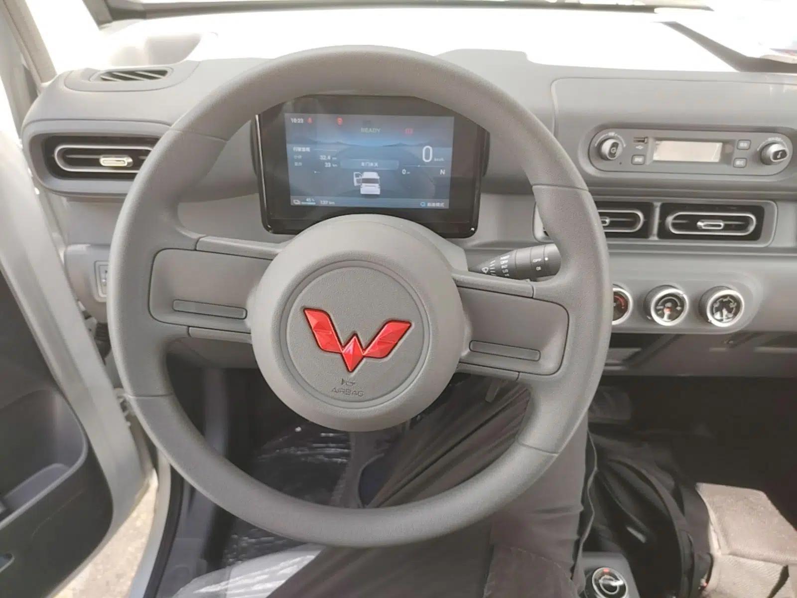 Wuling Zhiguang New Energy 2025 Model 305km Ambitious Edition — миниатюра 13