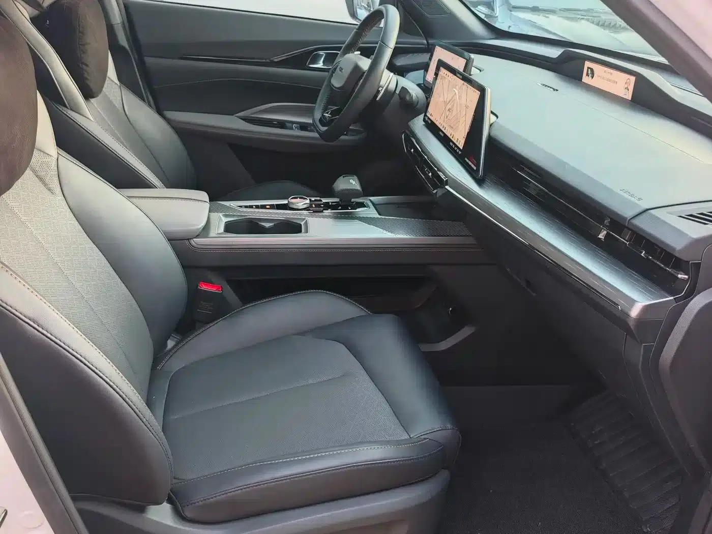 Changan Oushang Z6 New Energy 2023 Model, Smart Electric iDD 150KM Flagship PLUS Smart Parking Edition — миниатюра 9