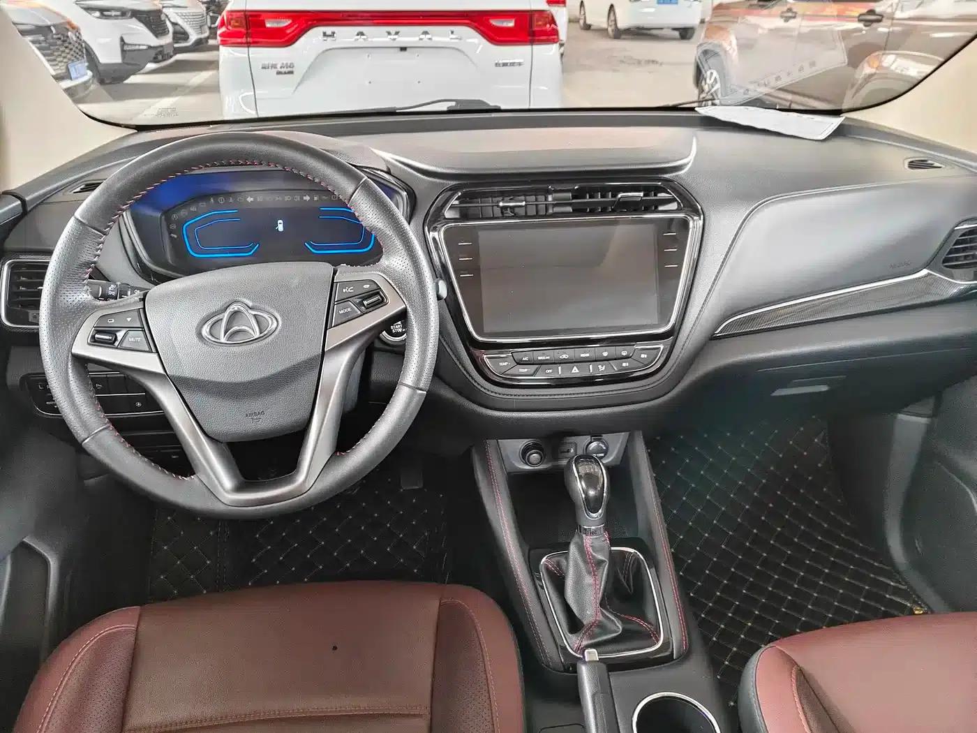 Changan Oushang A800 2017 1.5T Manual Premium Edition — миниатюра 4