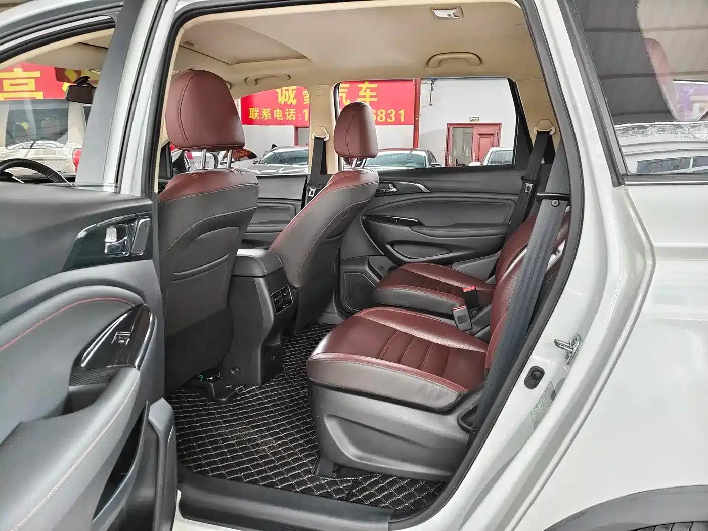 Changan Oushang A800 2017 1.5T Manual Premium Edition — миниатюра 5