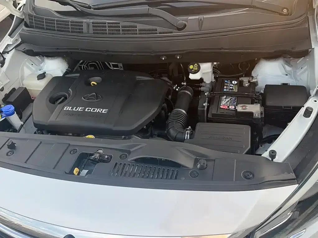 Changan Oushang A800 2017 1.6L Manual Deluxe Edition — миниатюра 12