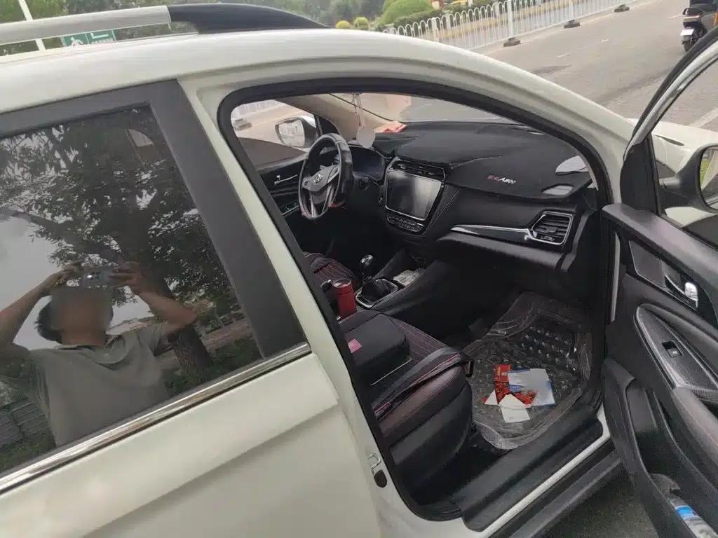 Changan Oushang A800 2017 1.6L Manual Deluxe Edition — миниатюра 7