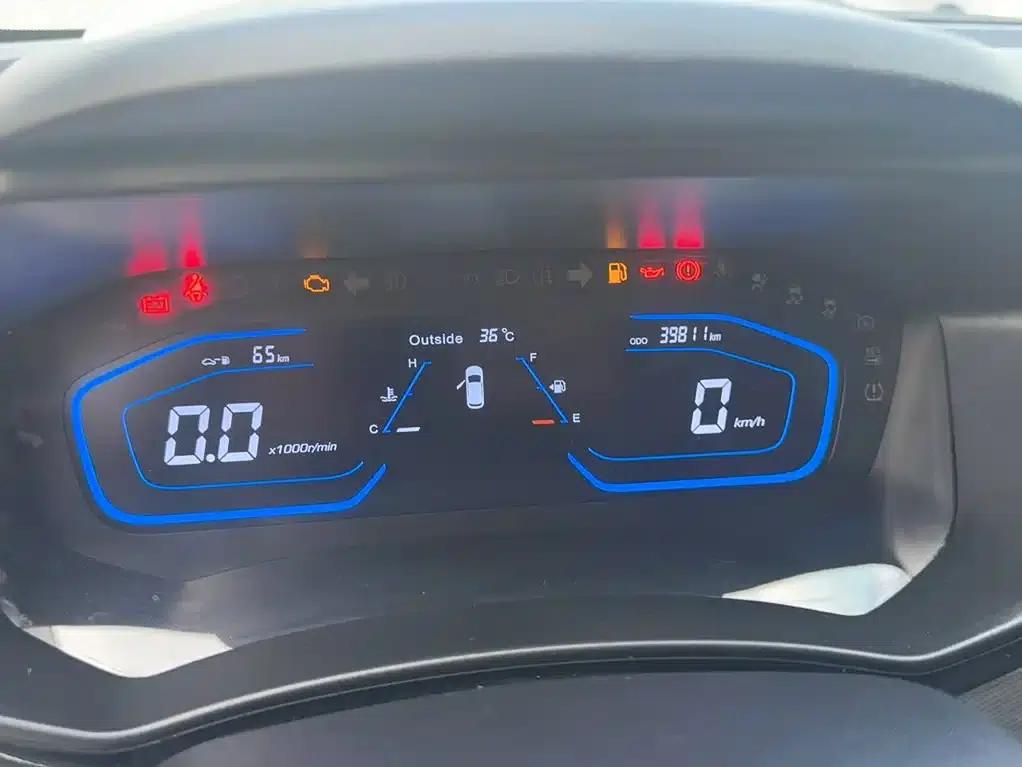 Changan Oushang A800 2017 1.6L Manual Deluxe Edition — миниатюра 9
