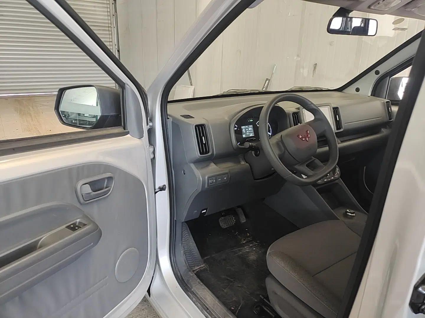 Wuling Rongguang EV 2026 Model 310km Standard Bus Version — миниатюра 18