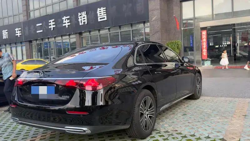 Mercedes-Benz E-Class 2026 E 260 L Classic Edition (Discontinued in March 2026) — миниатюра 6