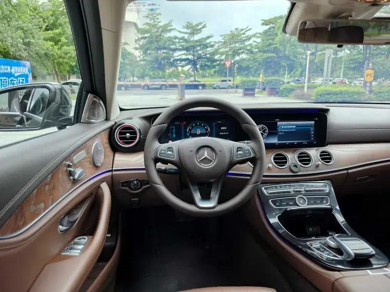 2016 Mercedes-Benz E-Class E 200 L — миниатюра 14
