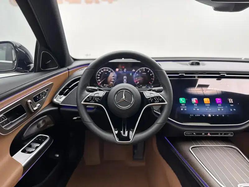 Mercedes-Benz E-Class 2025 E 300 L Luxury Sedan — миниатюра 16