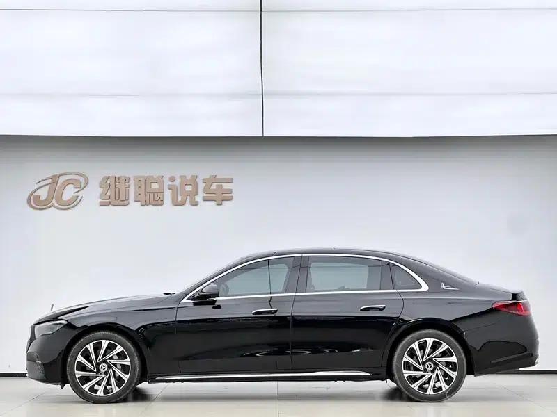 Mercedes-Benz E-Class 2025 E 300 L Luxury Sedan — миниатюра 3