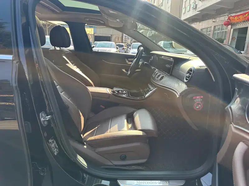 2016 Mercedes-Benz E-Class E 200 L Sport — миниатюра 17