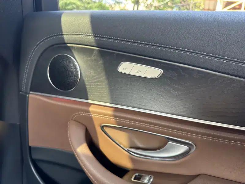 2016 Mercedes-Benz E-Class E 200 L Sport — миниатюра 6