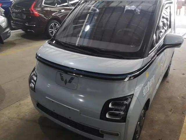 Wuling Air ev 2023 - Four Seats - Advanced Edition