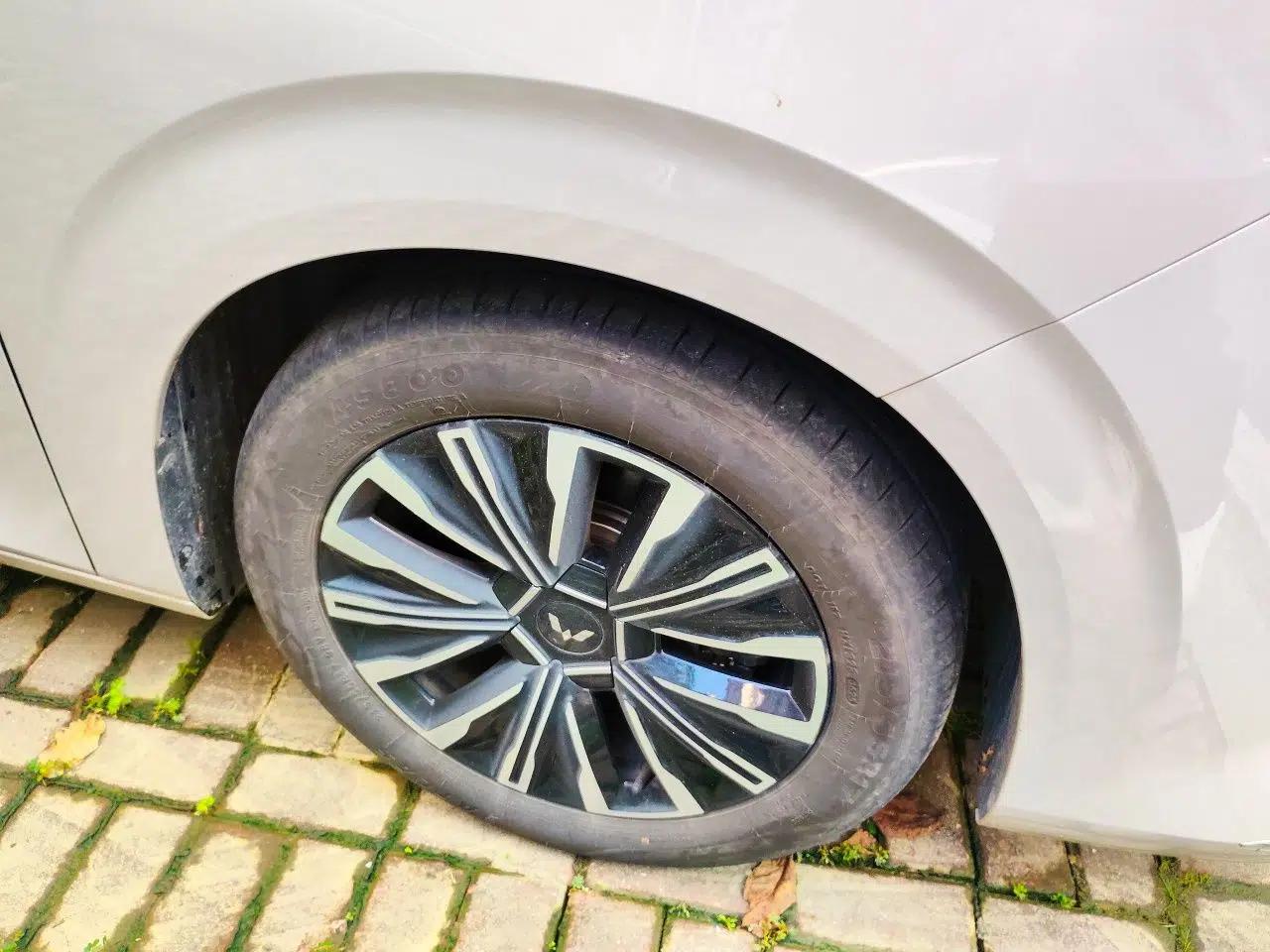 Wuling Starlight 730 2025 Model Plug-in Hybrid 125km Luxury Edition — миниатюра 8