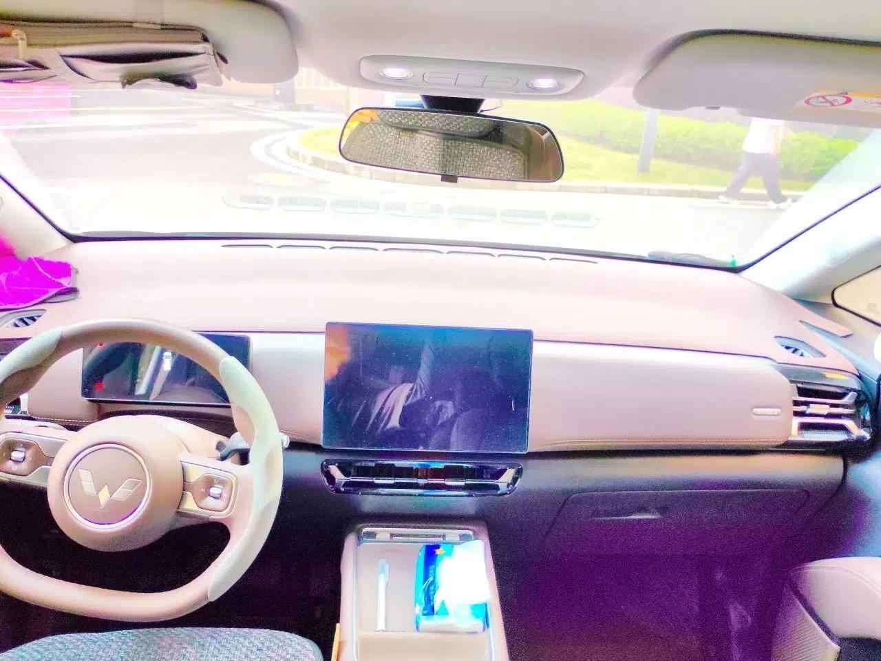 Wuling Starlight 730 2025 Model Plug-in Hybrid 125km Luxury Edition — миниатюра 9