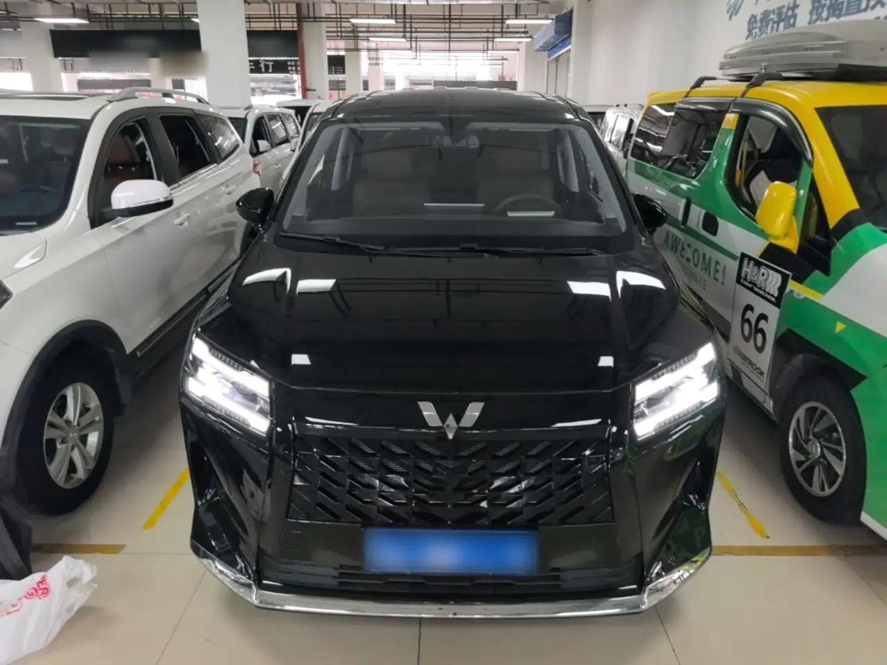 Wuling 730 2025 Model 1.5T CVT Elite Edition — миниатюра 2