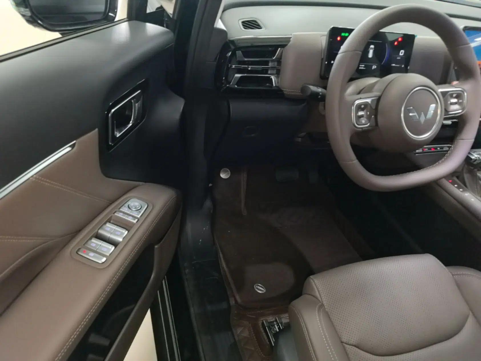 Wuling 730 2025 Model 1.5T CVT Elite Edition — миниатюра 23