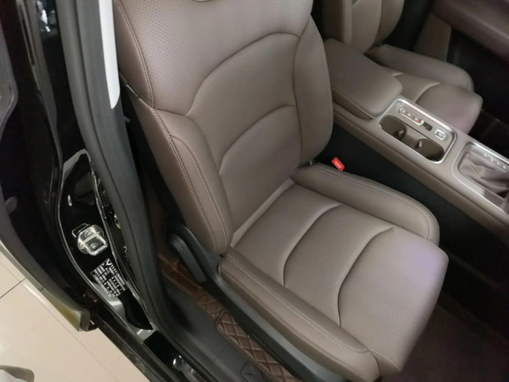Wuling 730 2025 Model 1.5T CVT Elite Edition — миниатюра 24