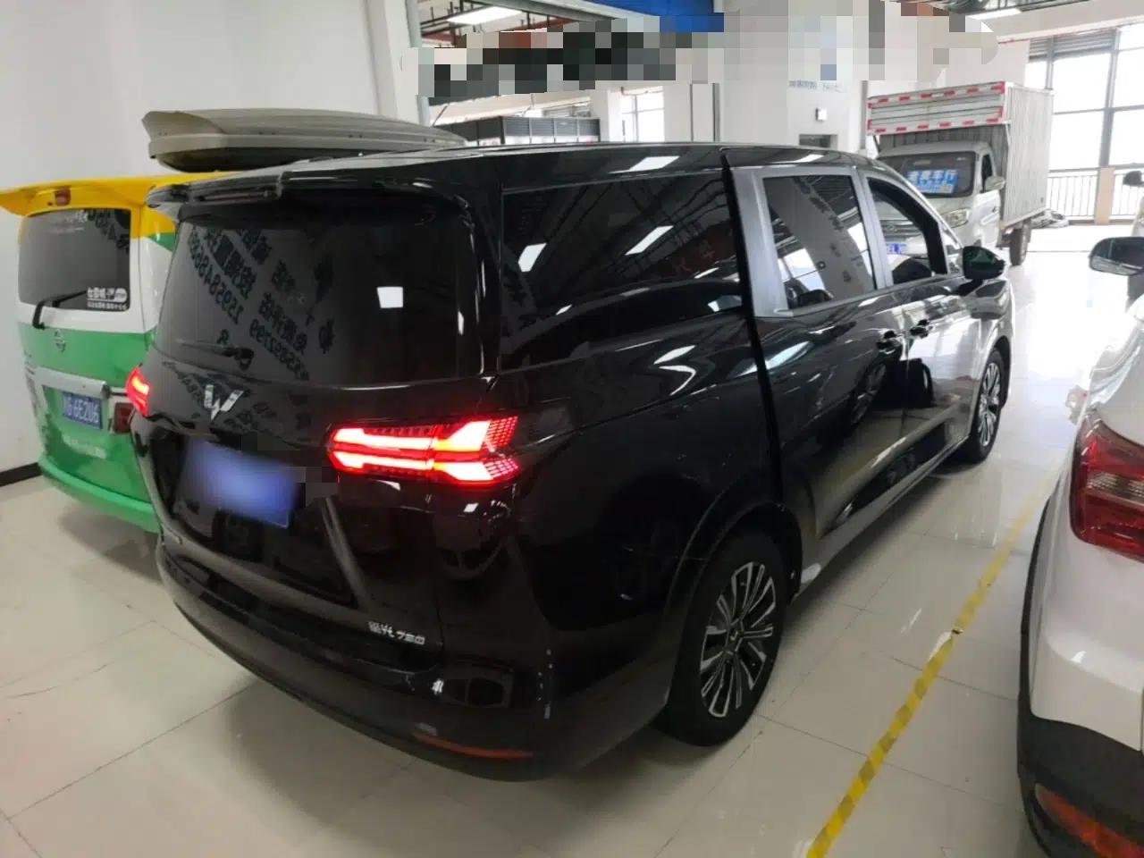 Wuling 730 2025 Model 1.5T CVT Elite Edition — миниатюра 6