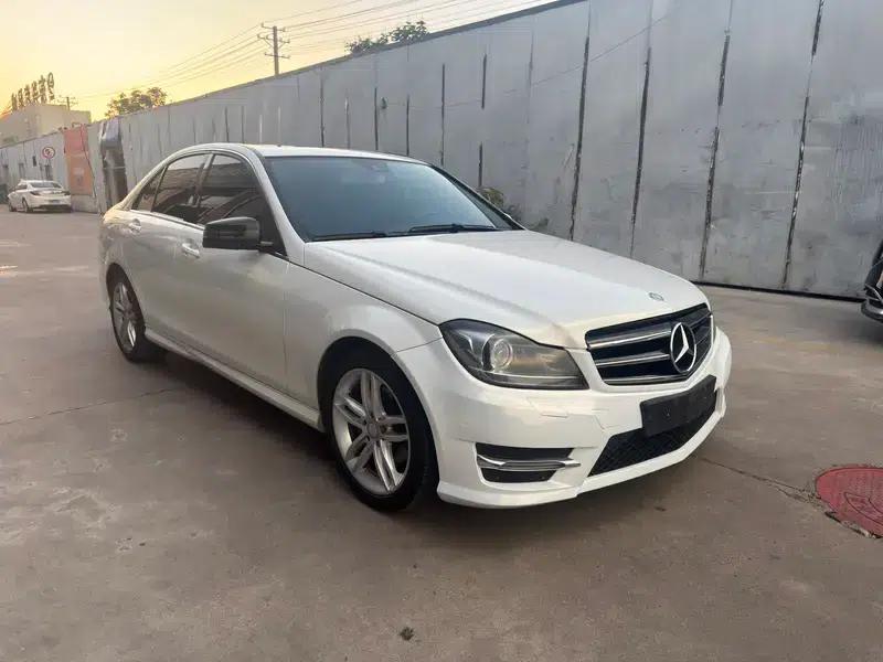 Mercedes-Benz C-Class 2013 C 260 CGI Fashion Model — миниатюра 3
