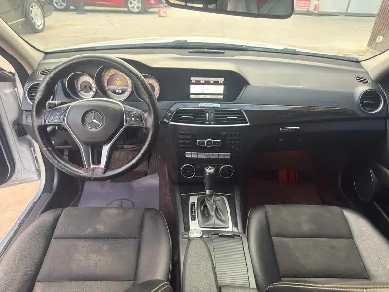 Mercedes-Benz C-Class 2013 C 260 CGI Fashion Model — миниатюра 7