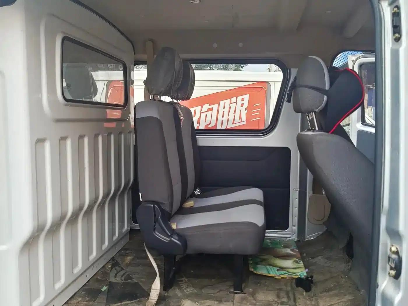 Changan Ruixing M80 2019 1.5L Basic 4-seater with single evaporator and air conditioning, National VI emission standard, flat top, liftback door, DAM15KR — миниатюра 3