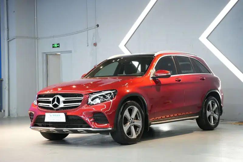 2017 Mercedes-Benz GLC 260 4MATIC Luxury — миниатюра 1