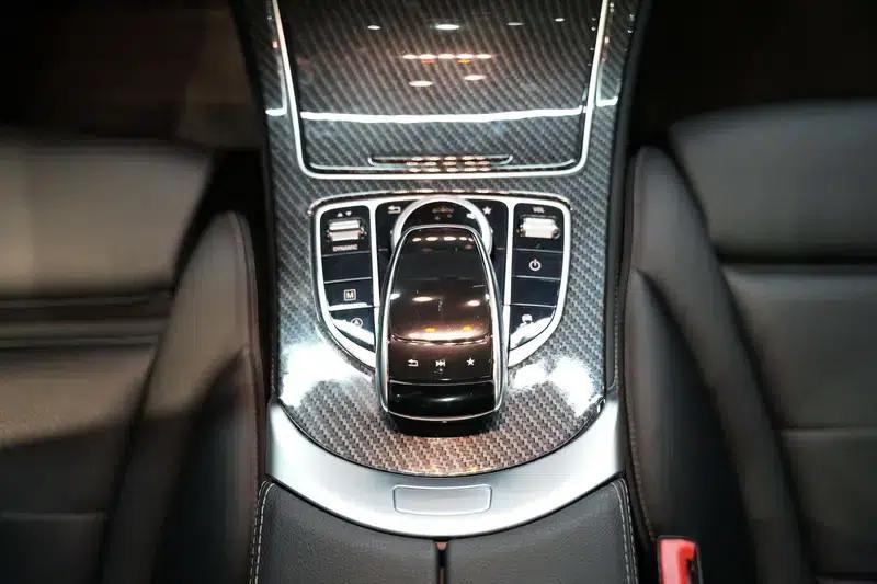 2017 Mercedes-Benz GLC 260 4MATIC Luxury — миниатюра 17