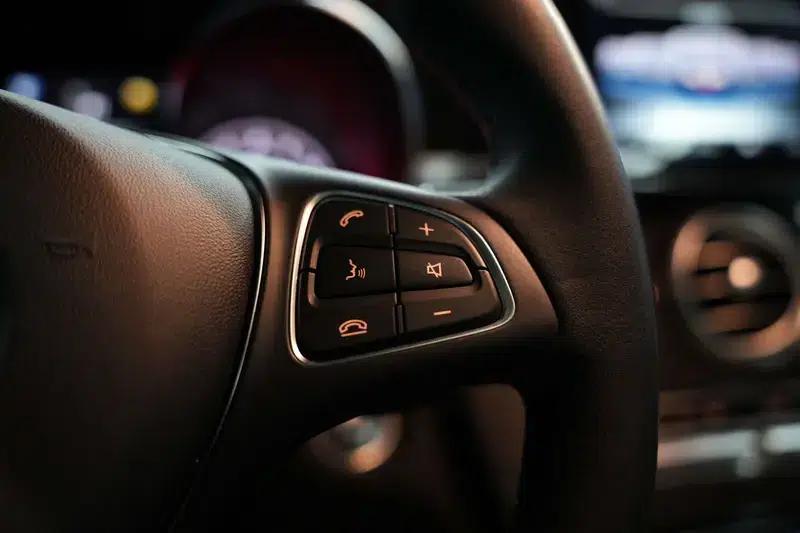 2017 Mercedes-Benz GLC 260 4MATIC Luxury — миниатюра 21