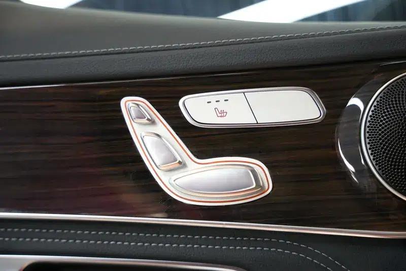 2017 Mercedes-Benz GLC 260 4MATIC Luxury — миниатюра 7