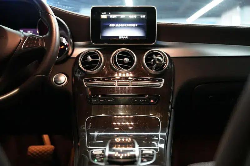 2018 Mercedes-Benz GLC Facelift: GLC 260 4MATIC Dynamic — миниатюра 11