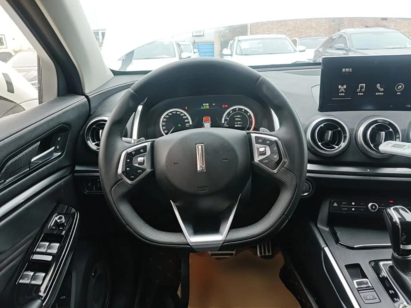 Wey VV5 2017 2.0T Flagship Edition — миниатюра 13