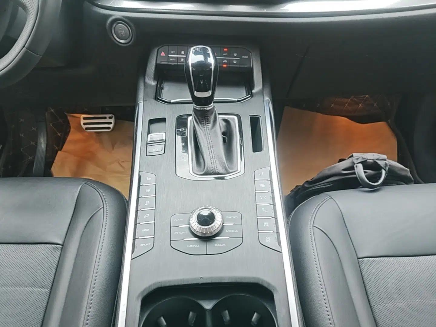 Wey VV5 2017 2.0T Flagship Edition — миниатюра 16