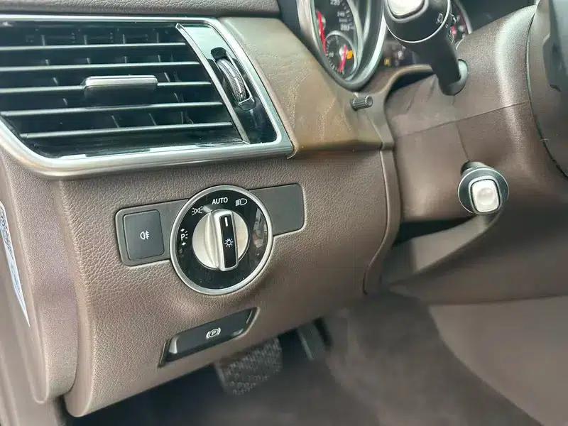 Mercedes-Benz GLE (Imported) 2016 GLE 320 4MATIC Luxury — миниатюра 17