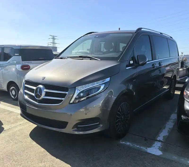 Mercedes-Benz V-Class 2018 V 260 Premium Edition (China VI Emission Standard) — миниатюра 1