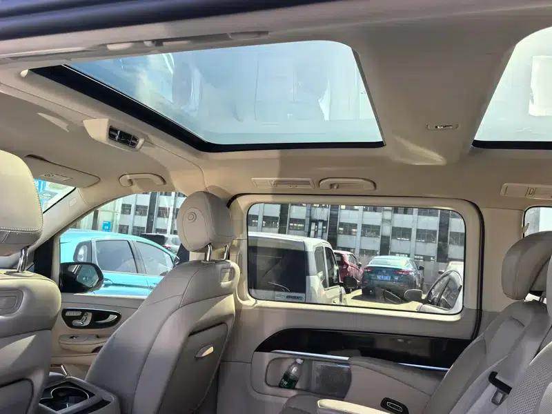Mercedes-Benz V-Class 2018 V 260 Premium Edition (China VI Emission Standard) — миниатюра 9