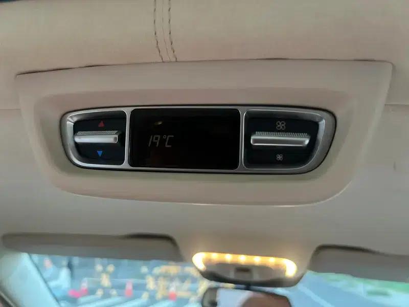Mercedes-Benz V-Class 2017 V 260 L Premium Extended Edition — миниатюра 11